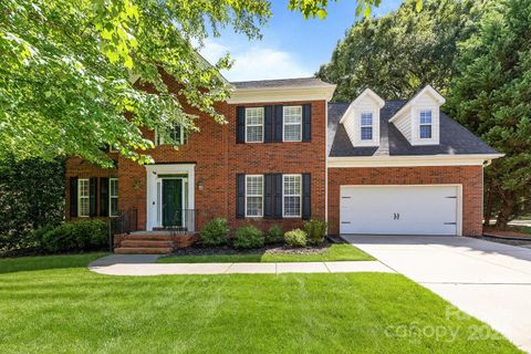 6932 Curlee Court Charlotte NC 28277