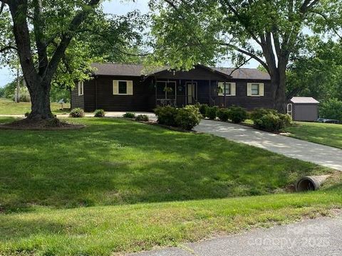 3510 Flint Drive Statesville NC 28677
