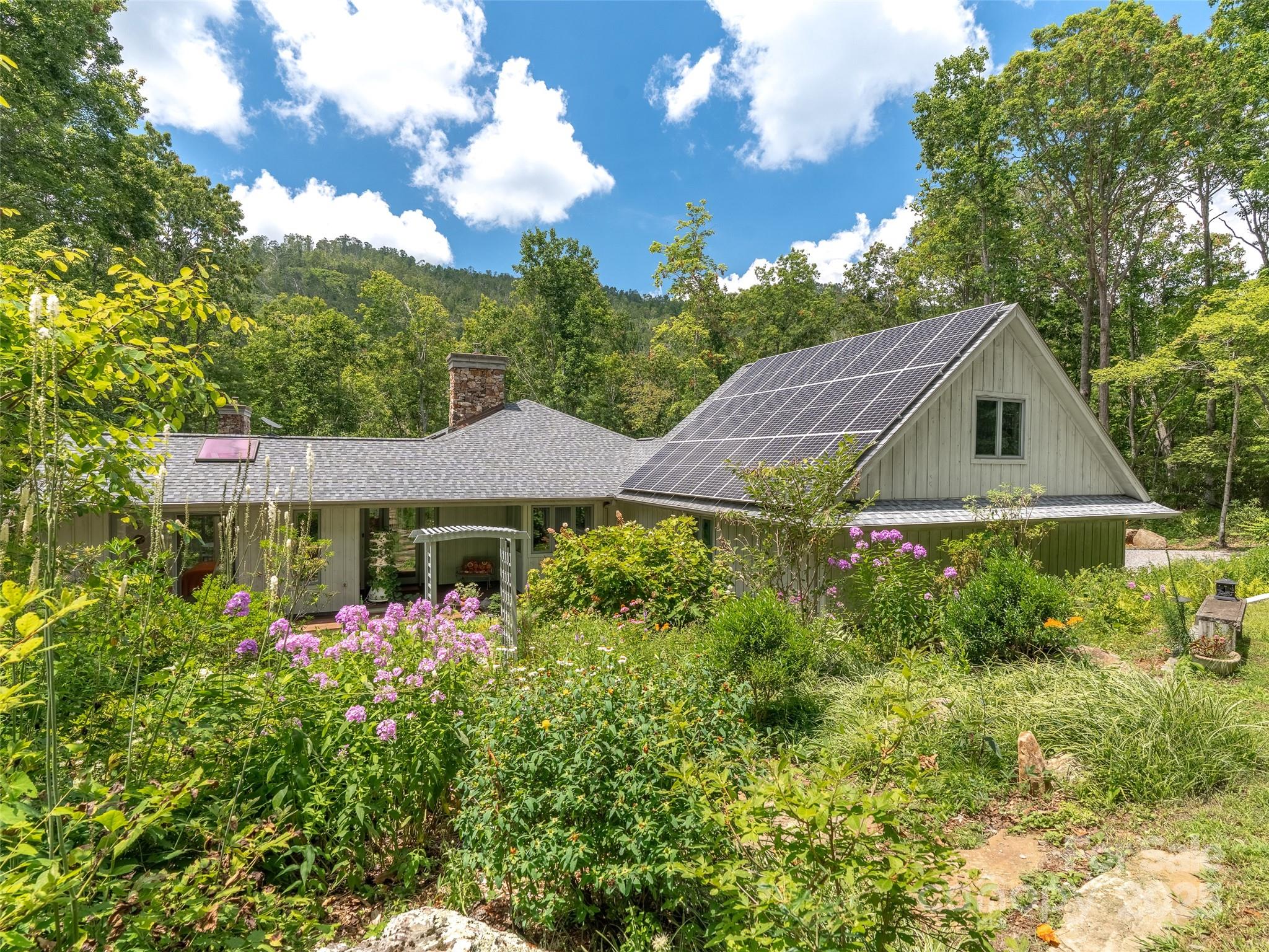 425 Bull Creek Road