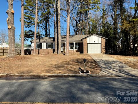 Photo of 2507 Suffolk Avenue, High Point, NC 27265 (MLS # 4341751)