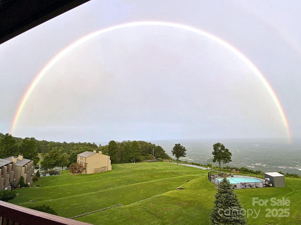 White Oak Mountain - Land