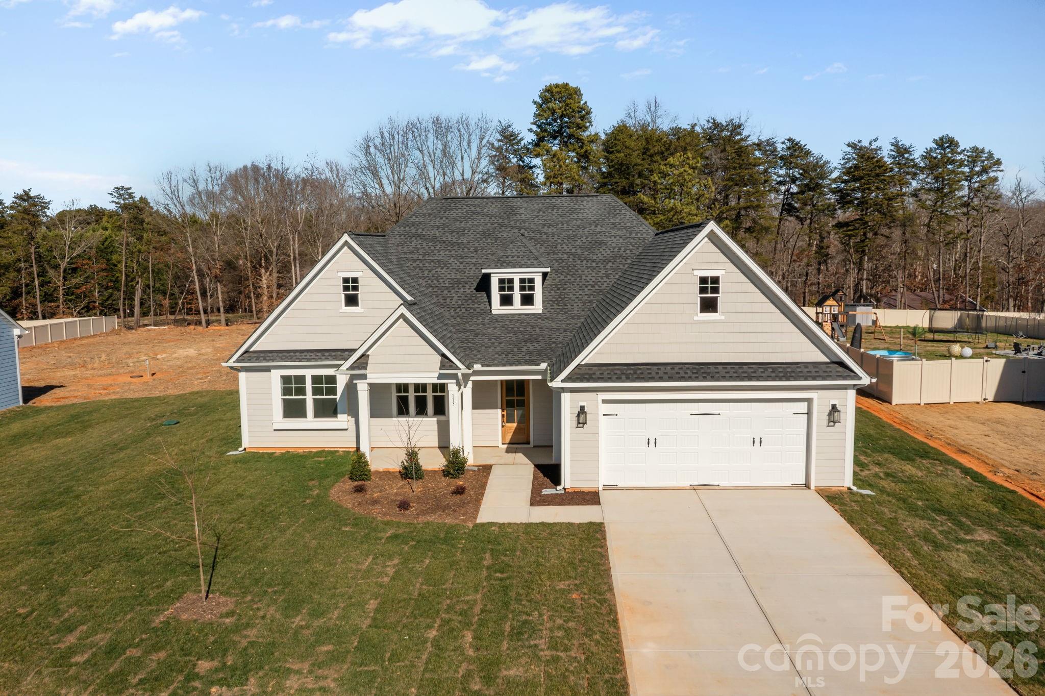 113 Brooke Forest Court