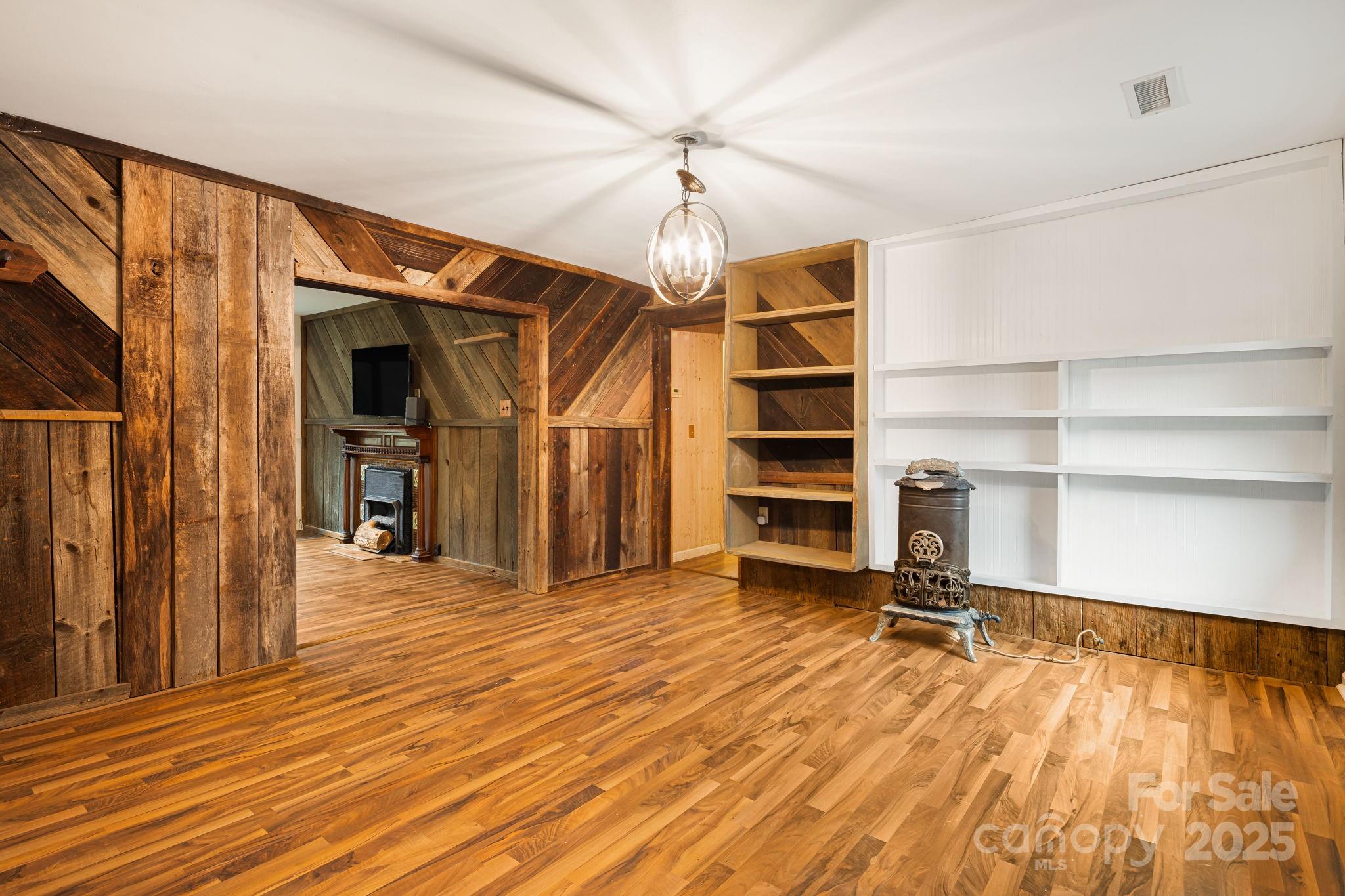 814 Little Creek Road