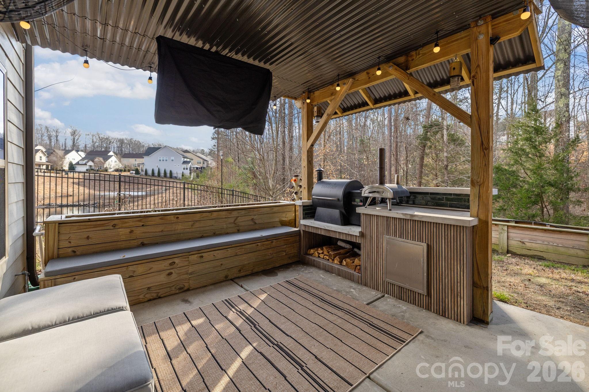 The Palisades - Residential