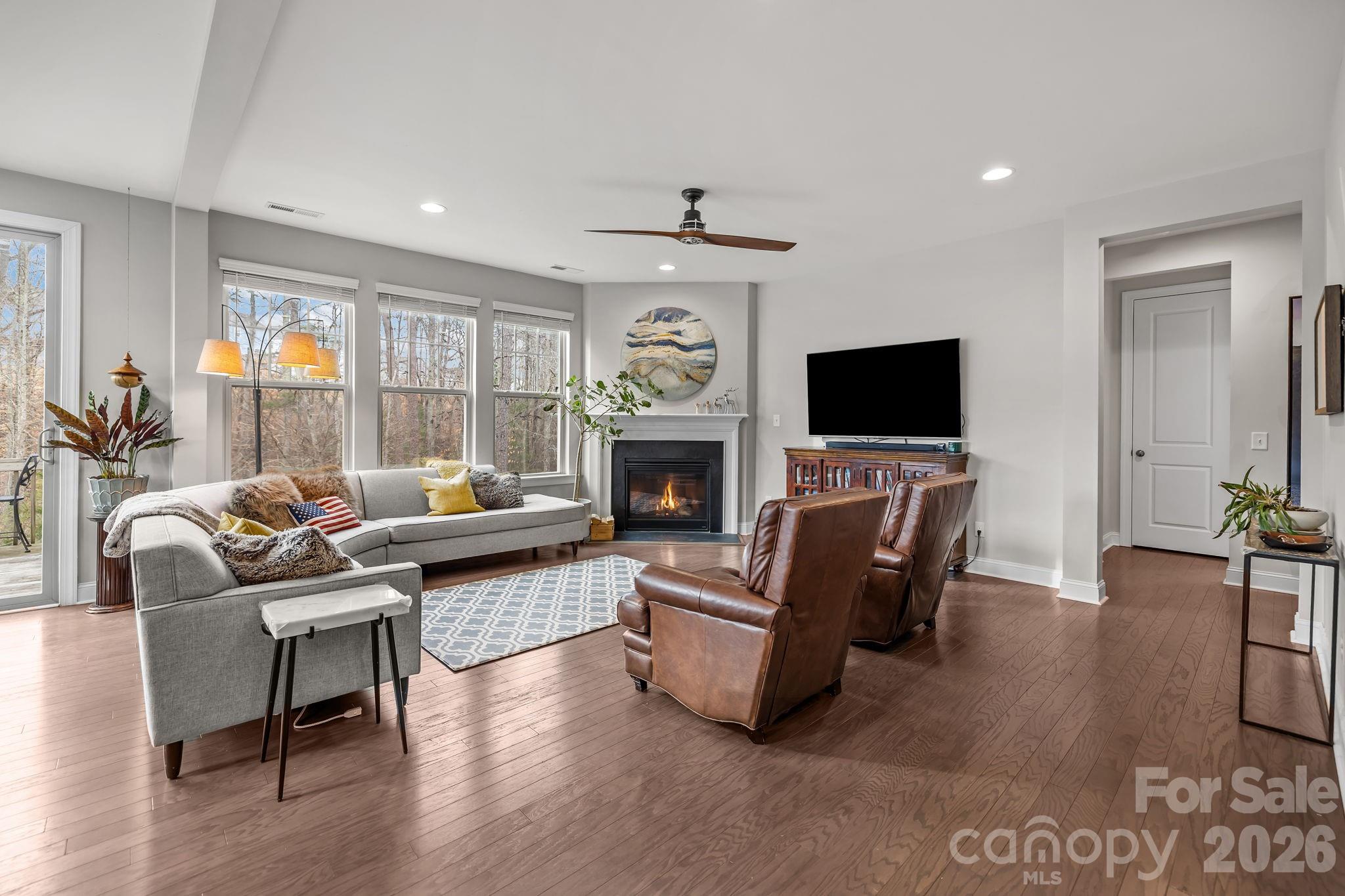 The Palisades - Residential