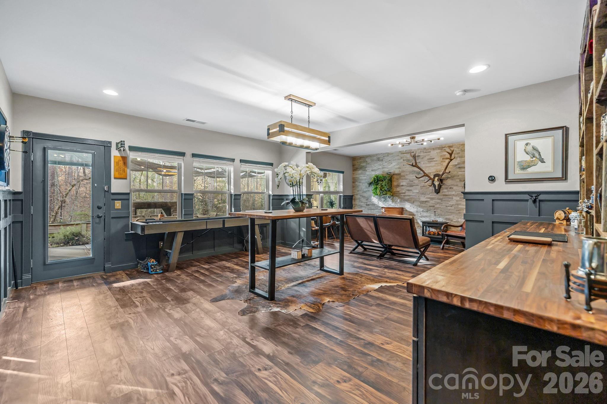 The Palisades - Residential