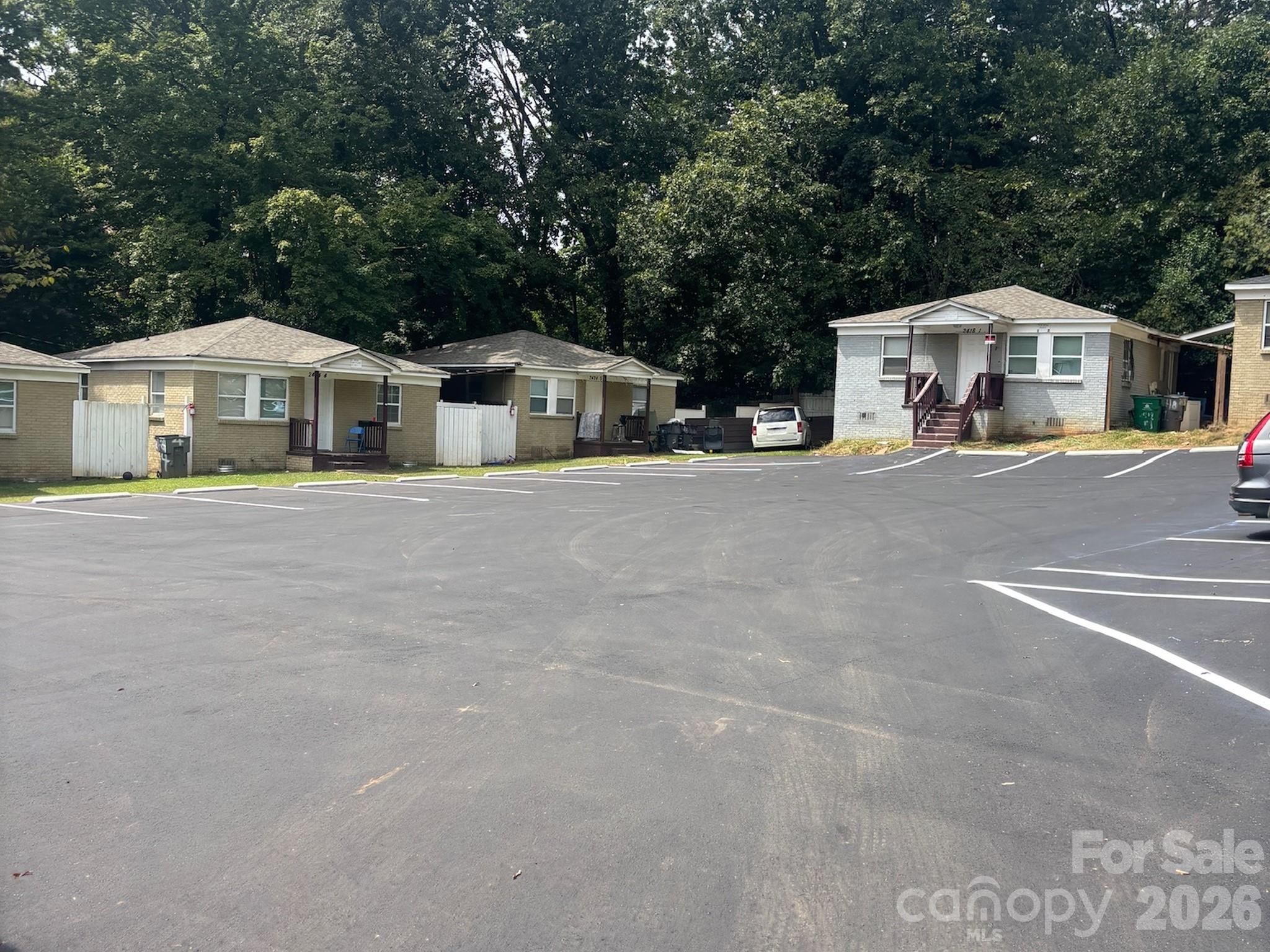 2416 Julia Avenue
