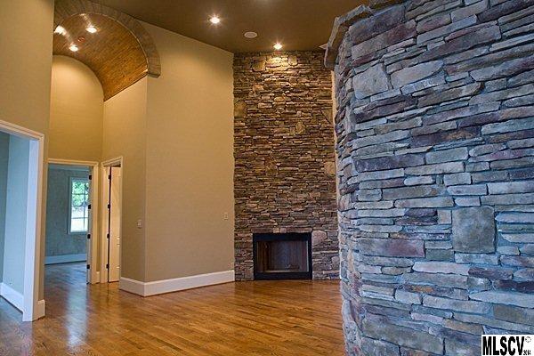 Olivers Landing - Residential