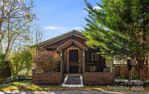 Photo for 209 Glendale Avenue