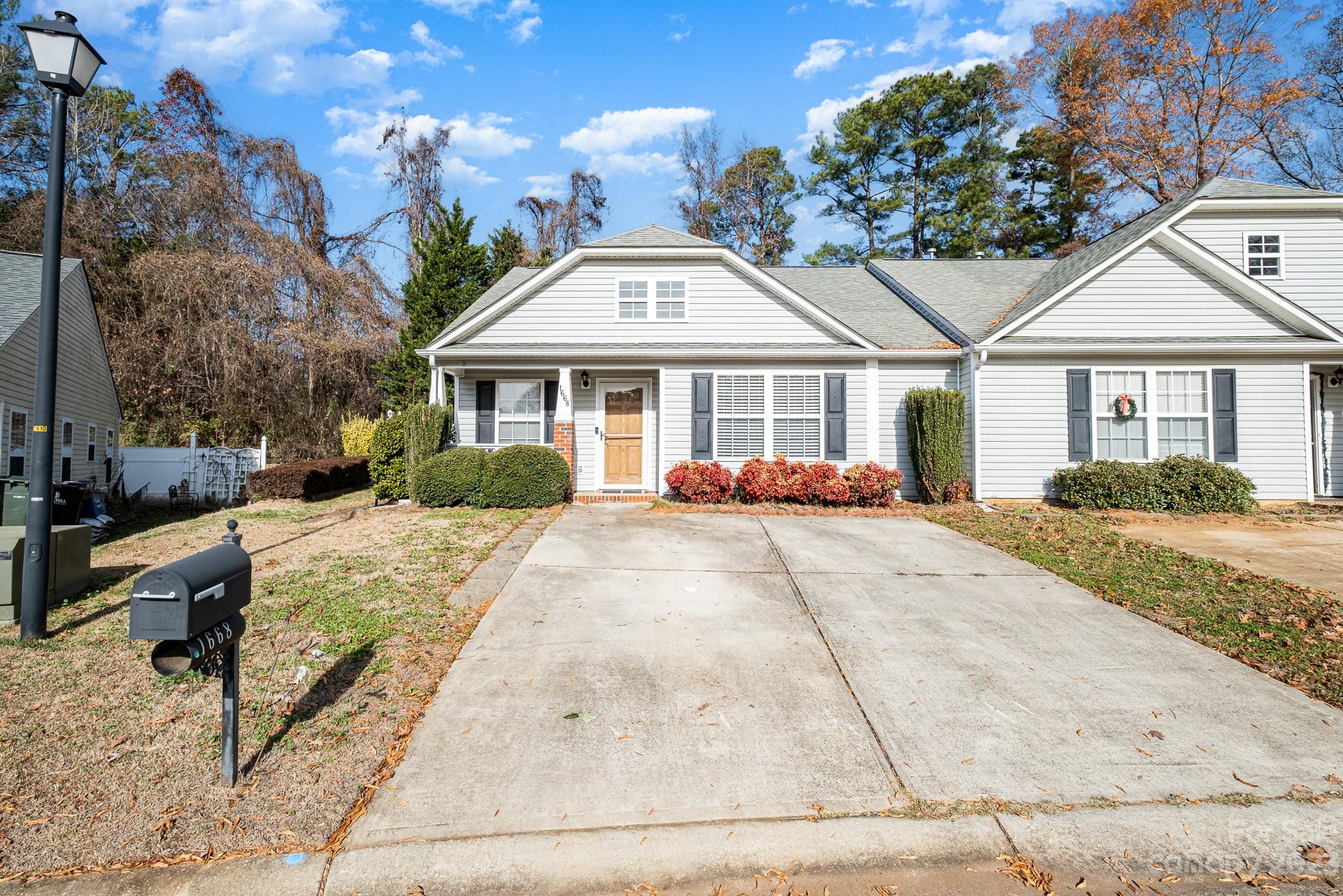 Herlong Ridge - Residential