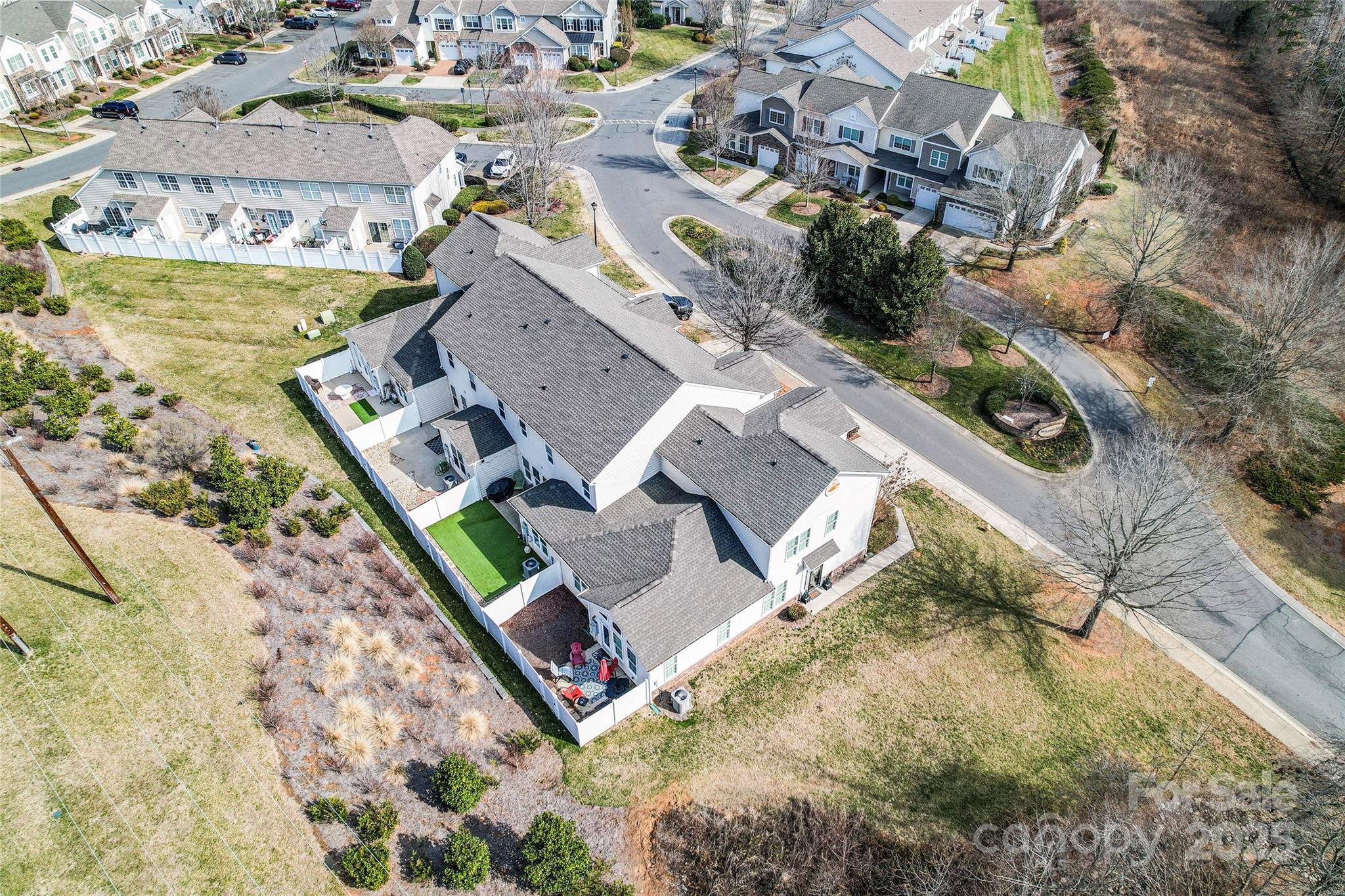 Waters Edge - Residential