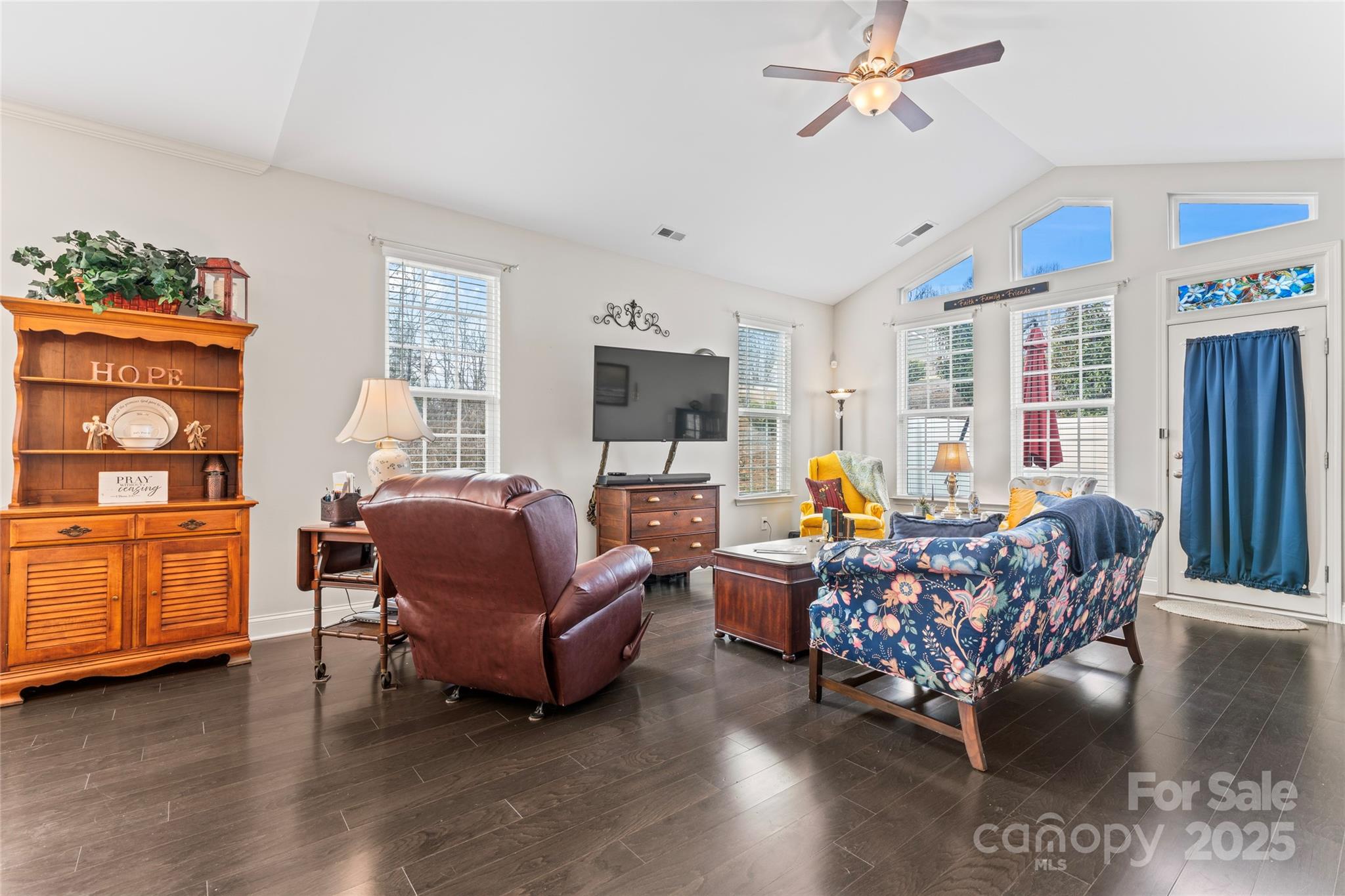 Waters Edge - Residential