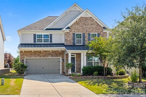 Photo of 1361 Rainier Drive, Fort Mill, SC 29708 (MLS # 4425776)