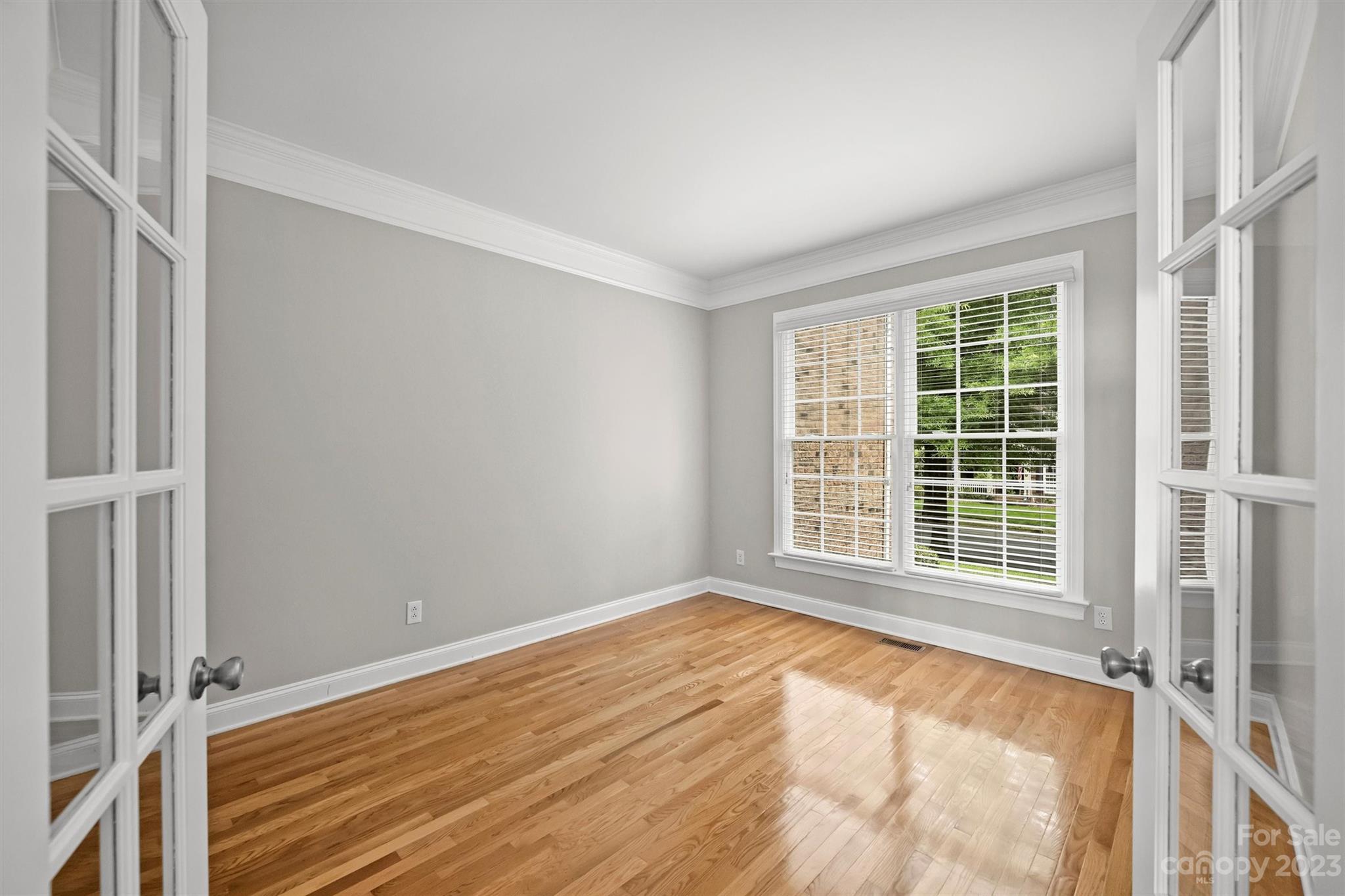 Lake Shore - Residential