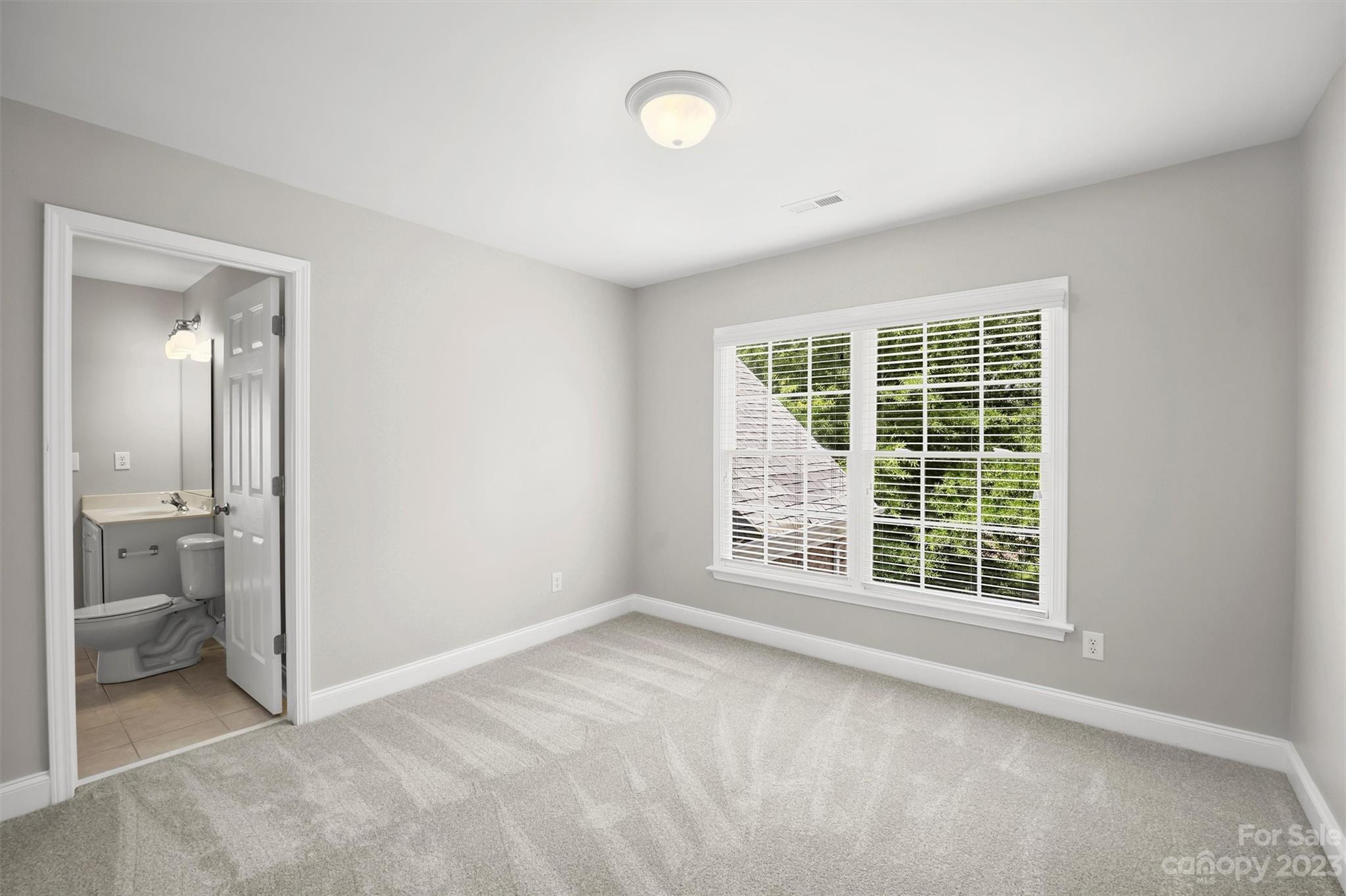 Lake Shore - Residential