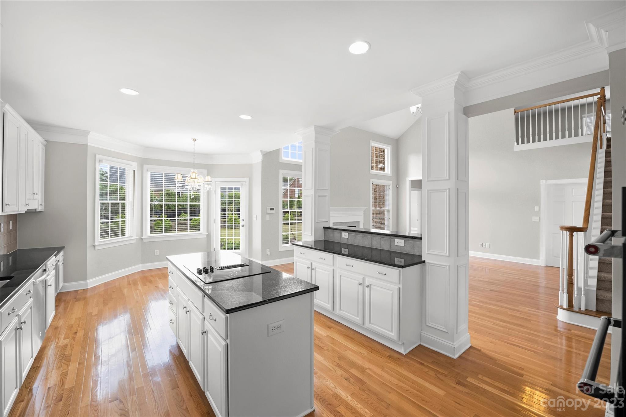 Lake Shore - Residential