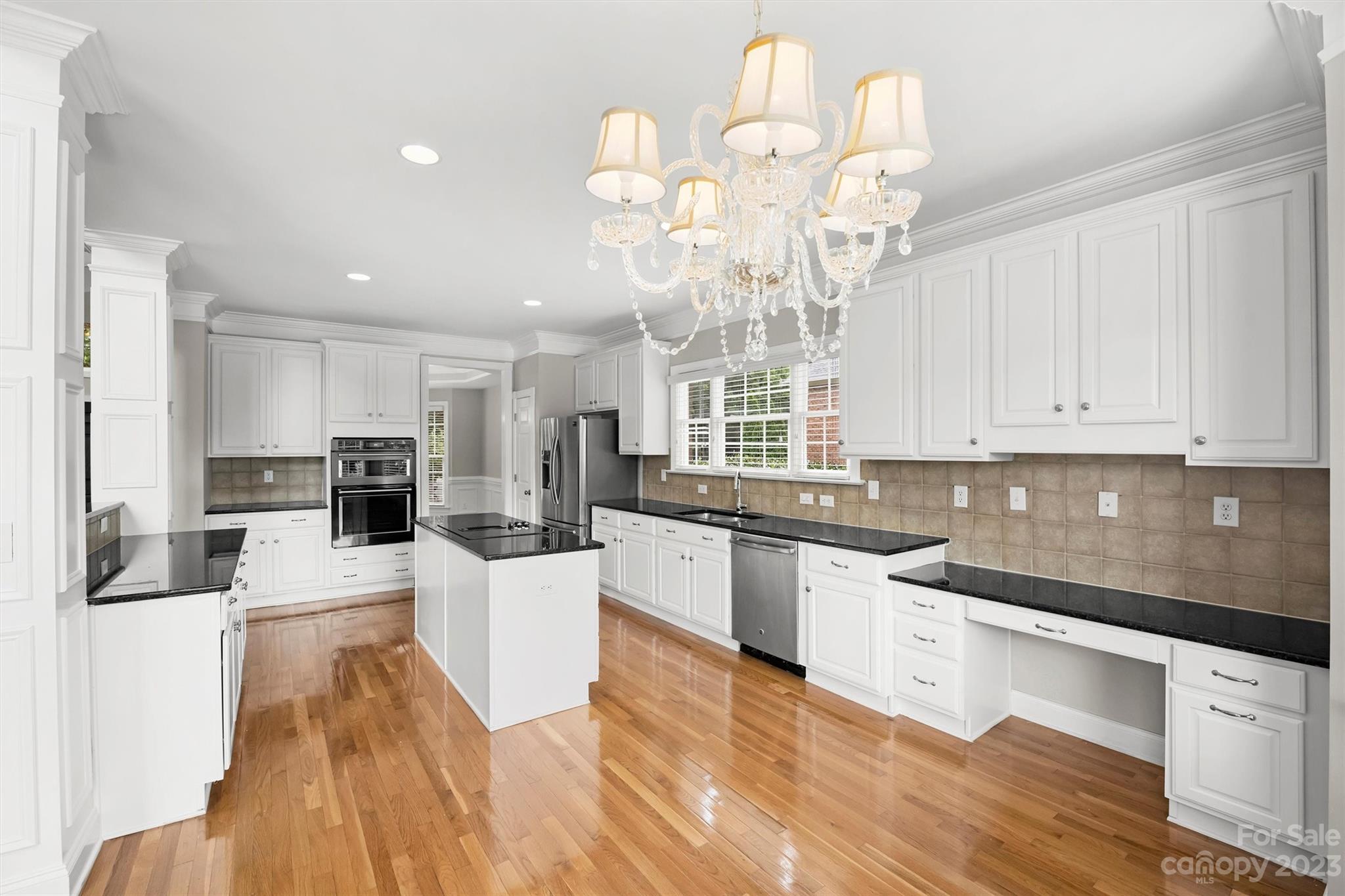 Lake Shore - Residential