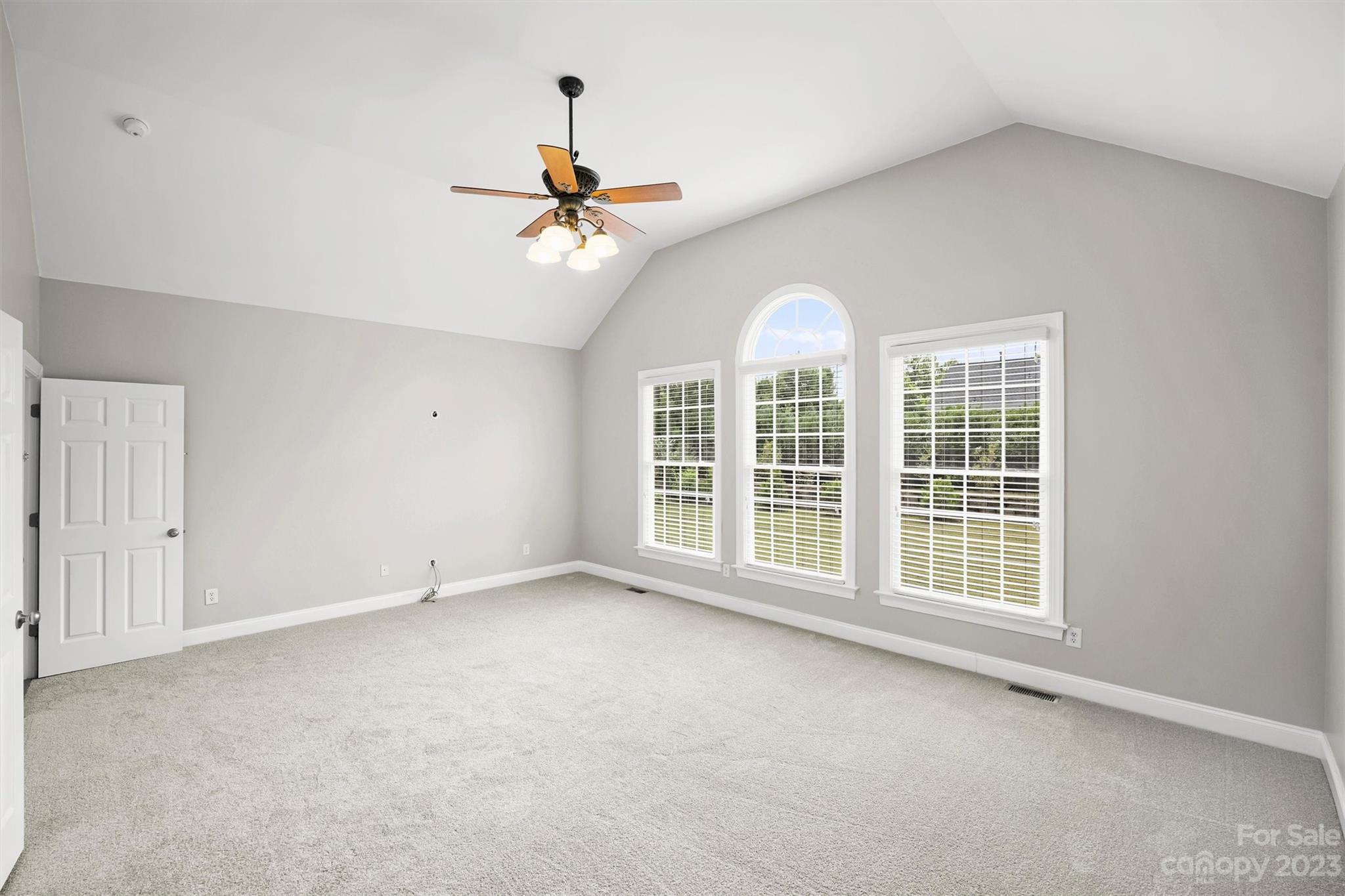 Lake Shore - Residential