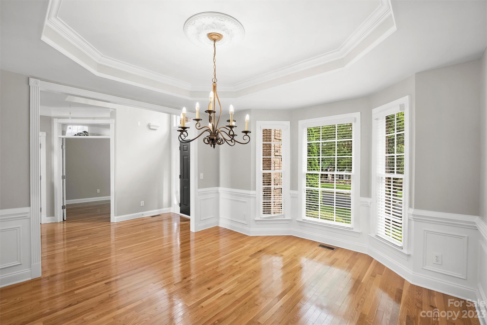 Lake Shore - Residential