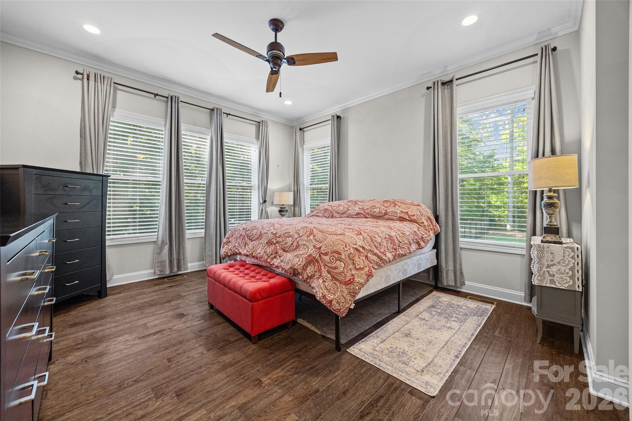 Henrys Glen - Residential