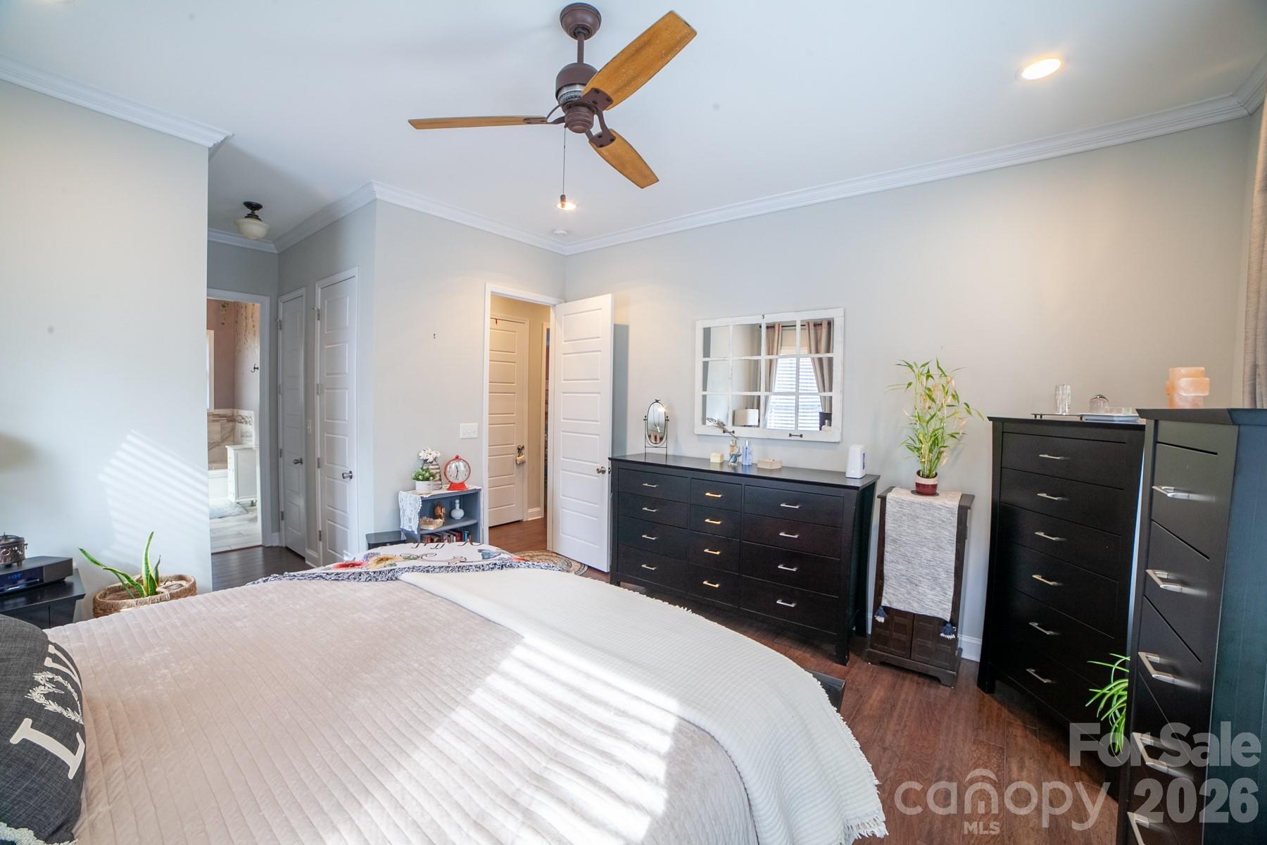 Henrys Glen - Residential