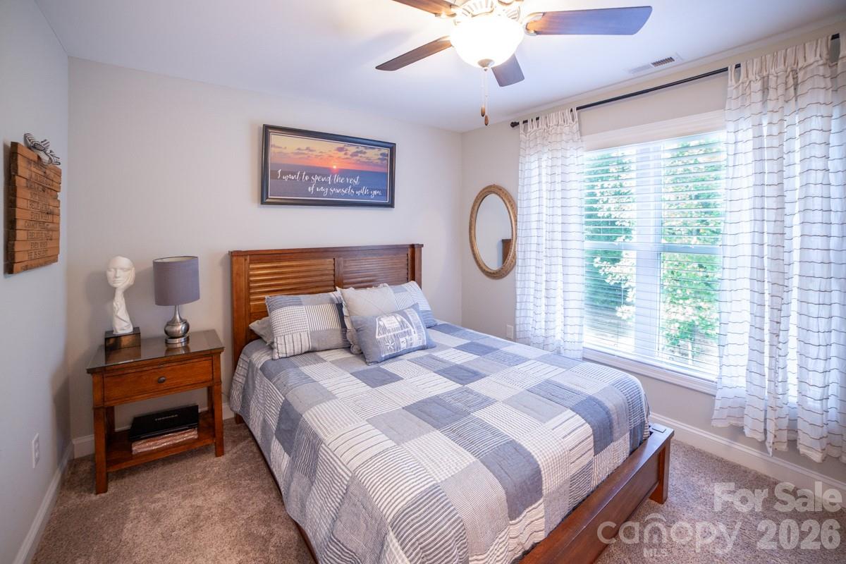 Henrys Glen - Residential