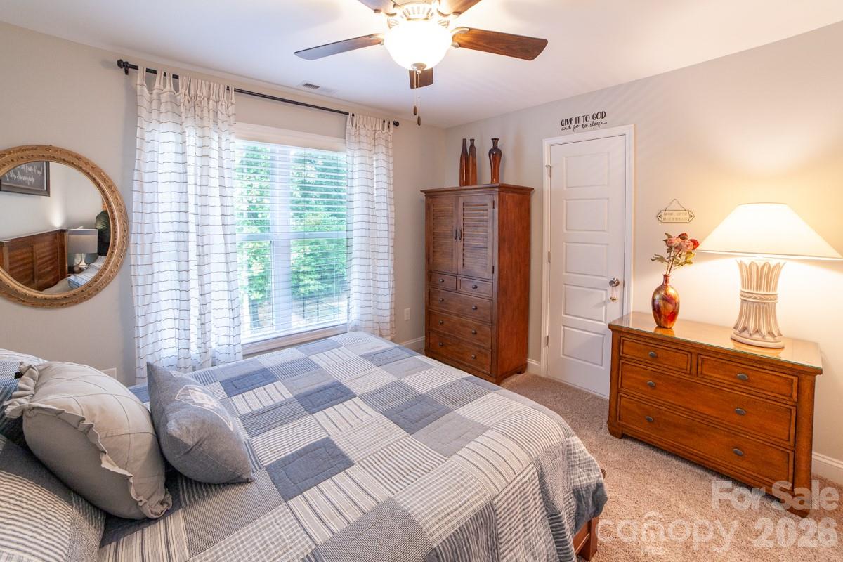 Henrys Glen - Residential