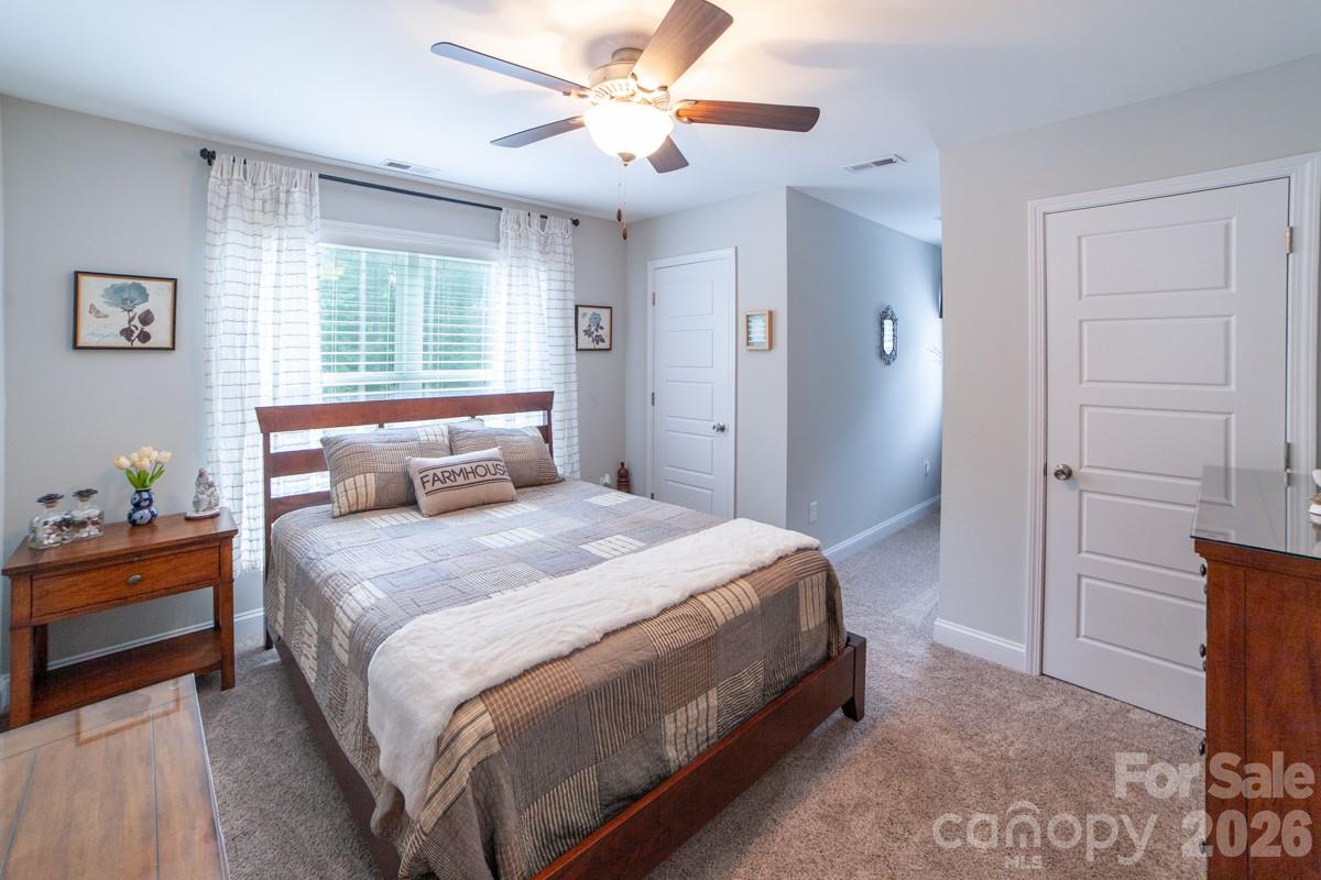 Henrys Glen - Residential