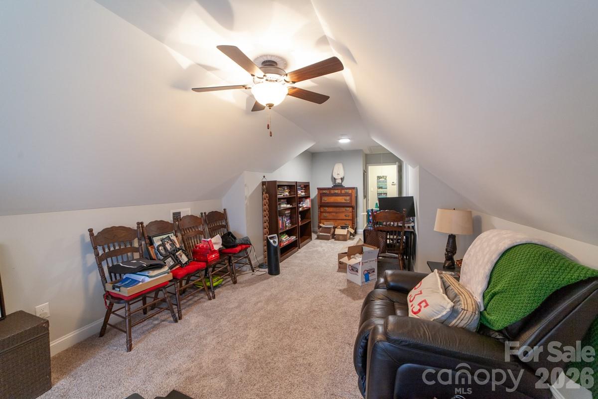 Henrys Glen - Residential