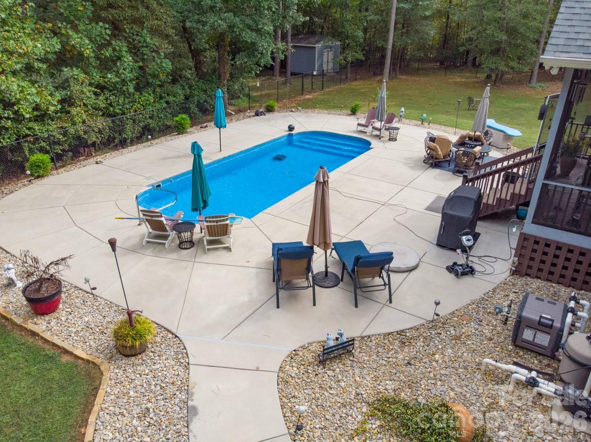 Henrys Glen - Residential