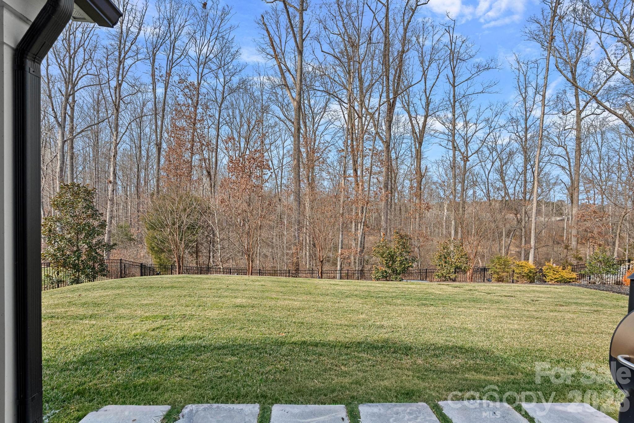 Beverly - Residential