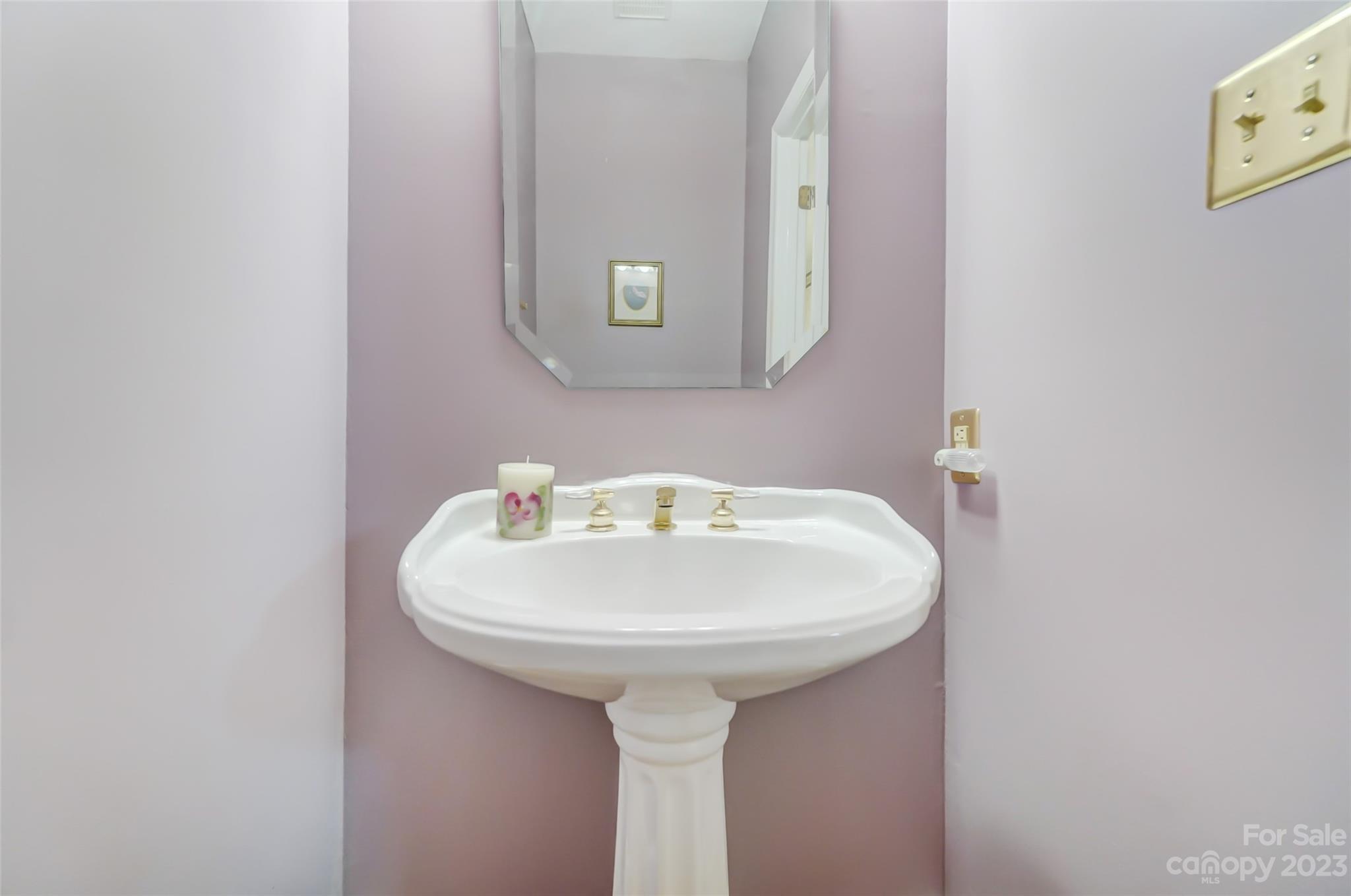 Tega Cay - Residential