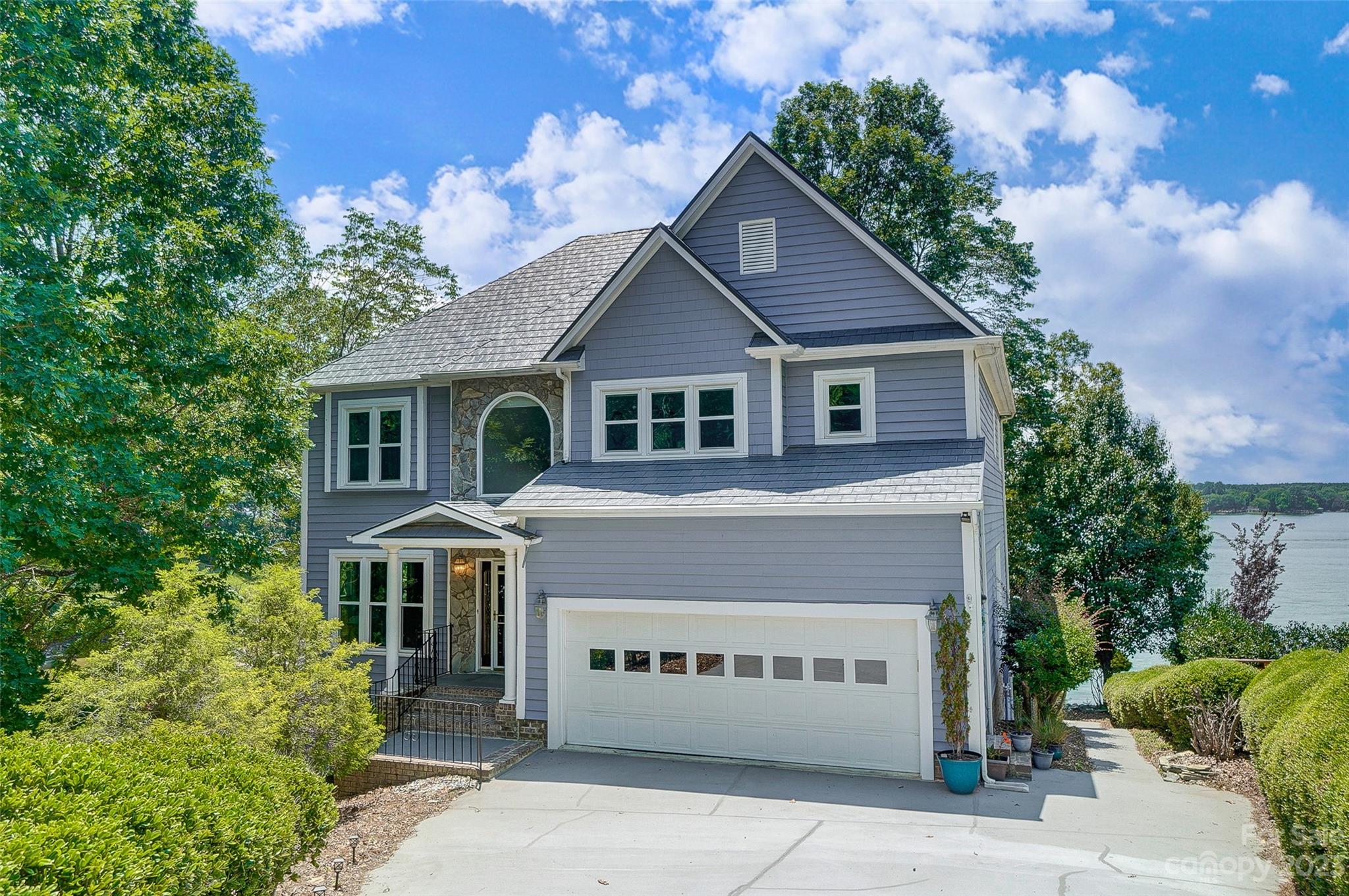 Tega Cay - Residential