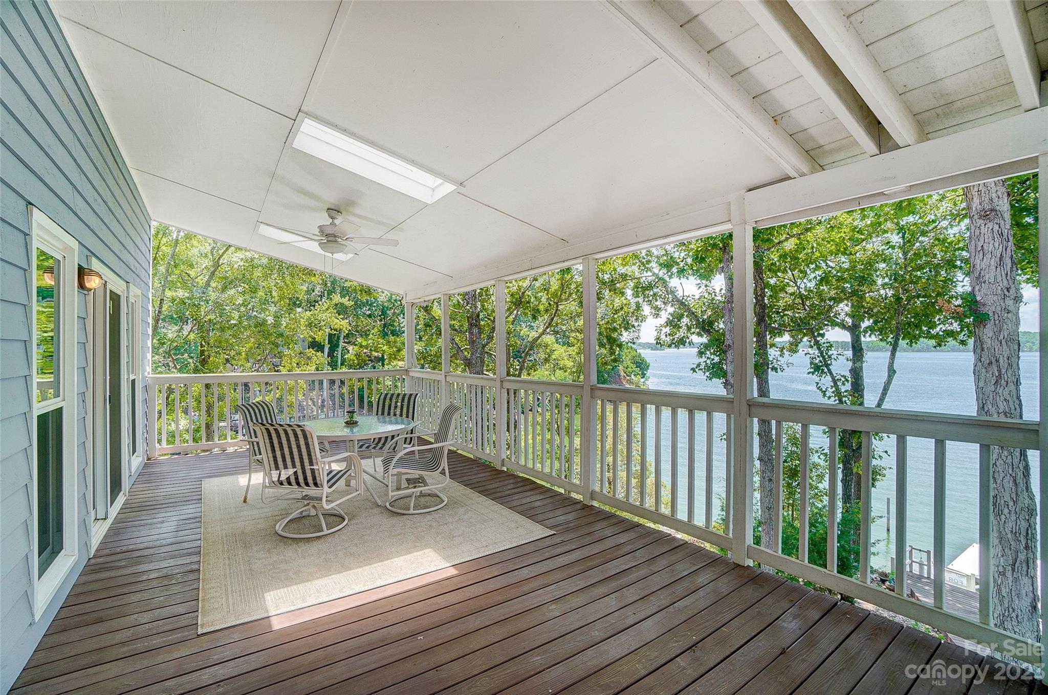 Tega Cay - Residential