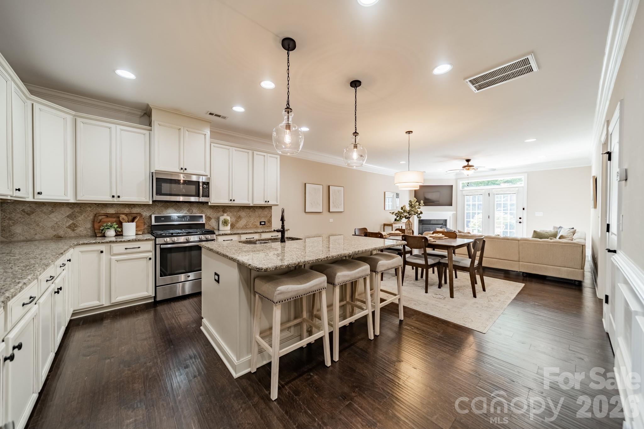 Beacon Knoll Villas - Residential