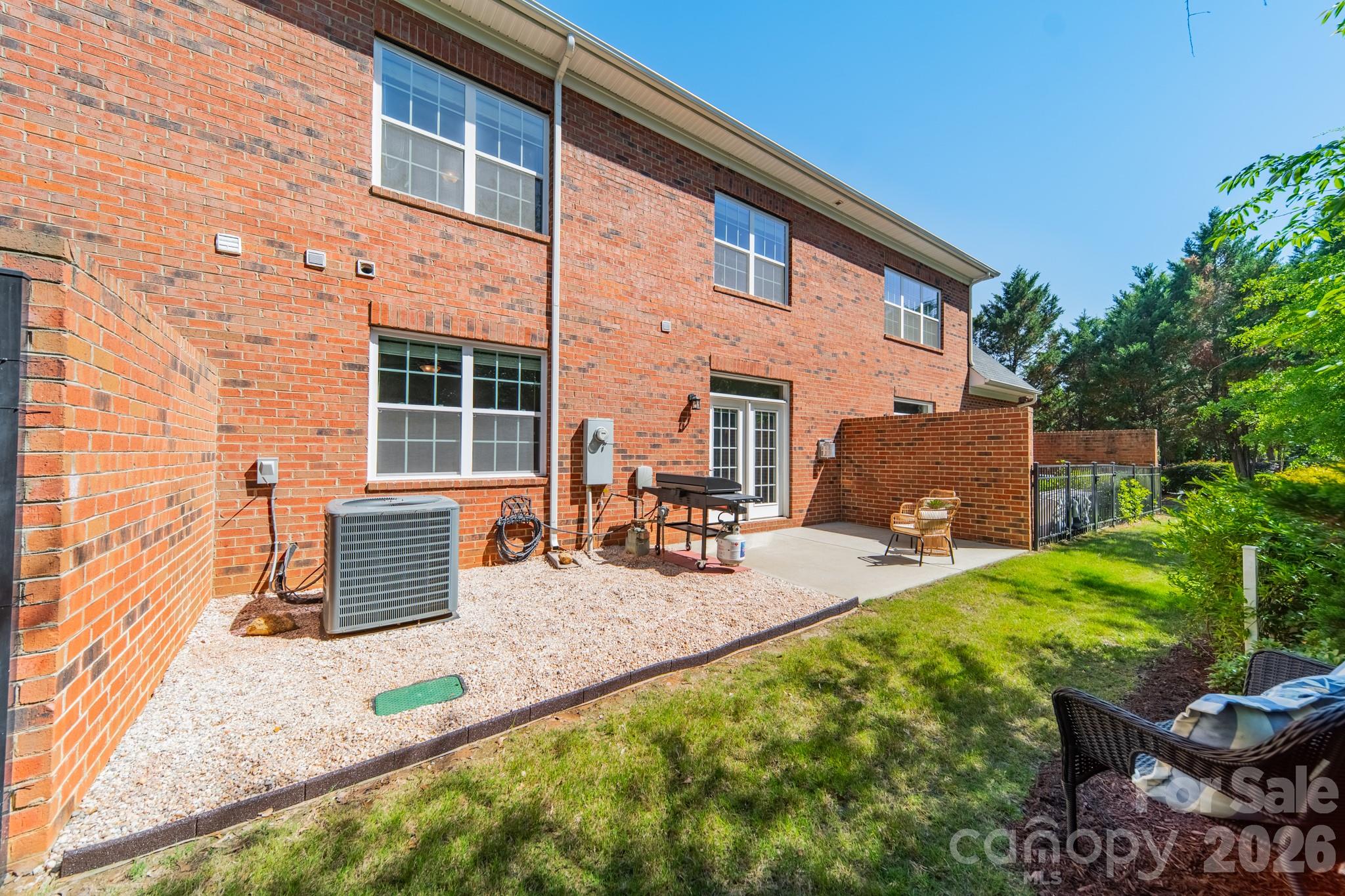 Beacon Knoll Villas - Residential