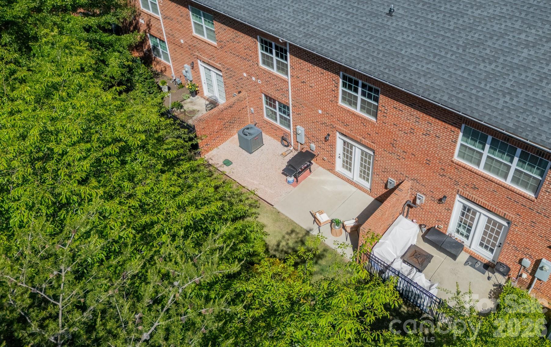 Beacon Knoll Villas - Residential