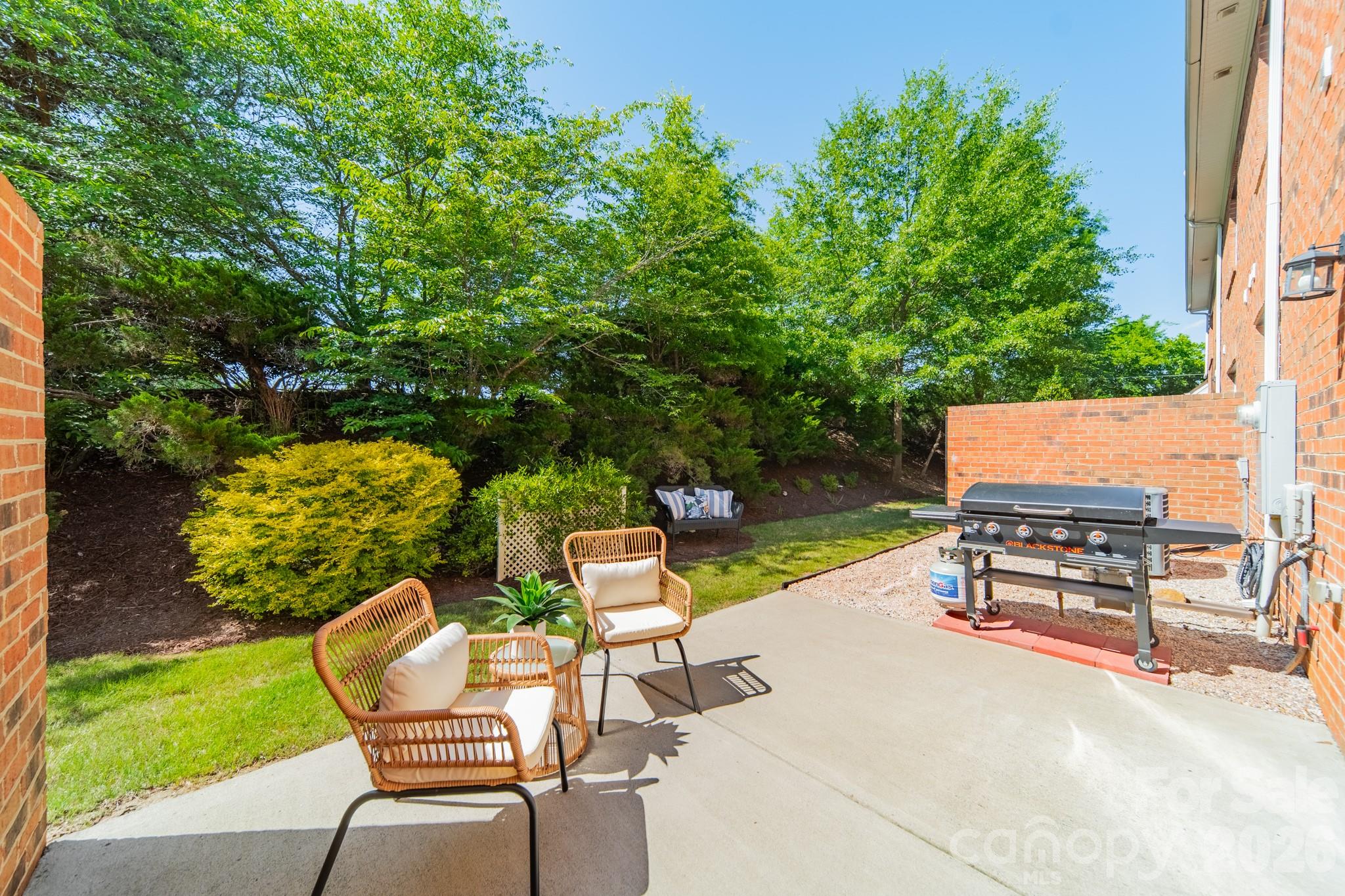 Beacon Knoll Villas - Residential