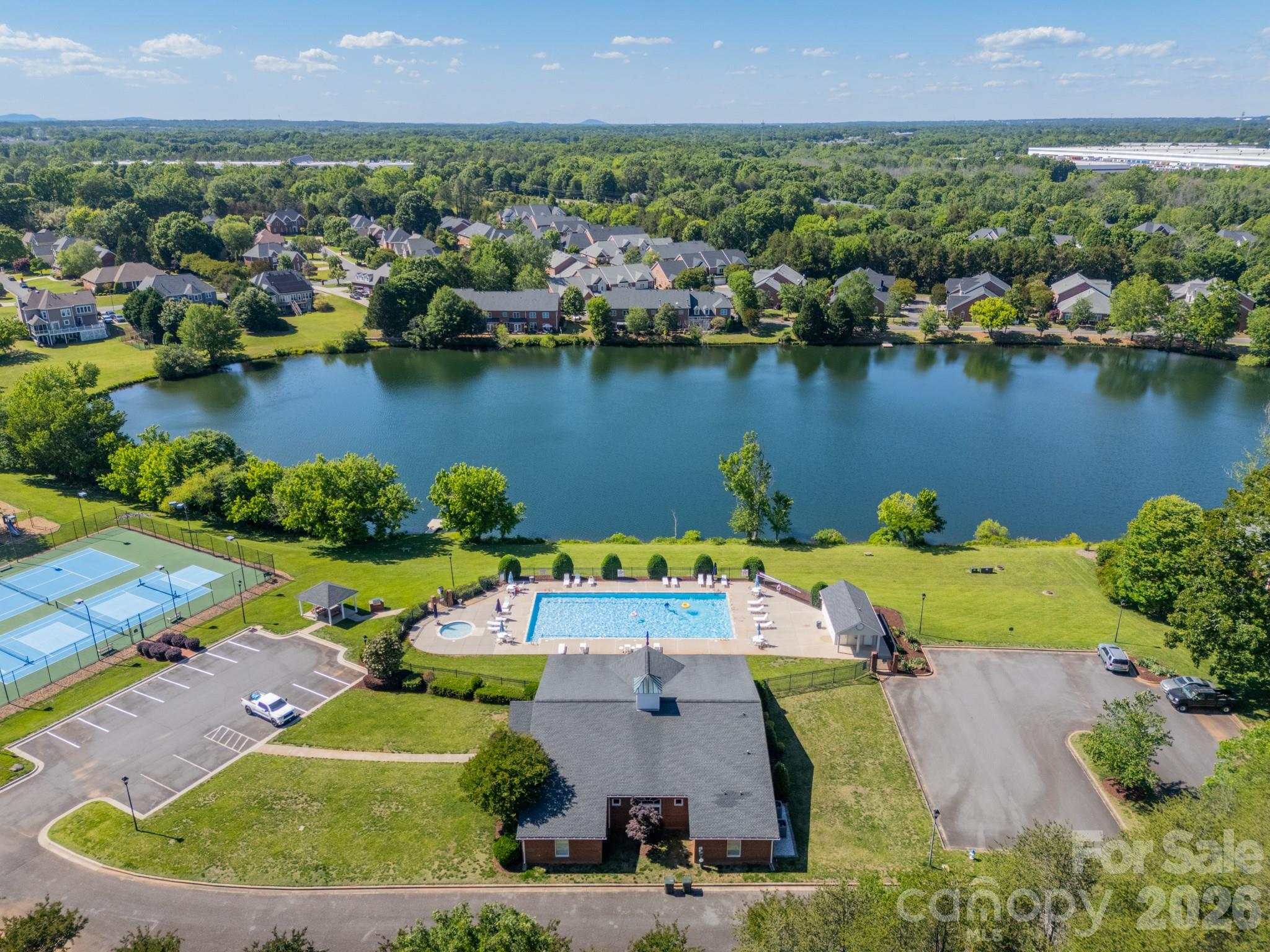 Beacon Knoll Villas - Residential