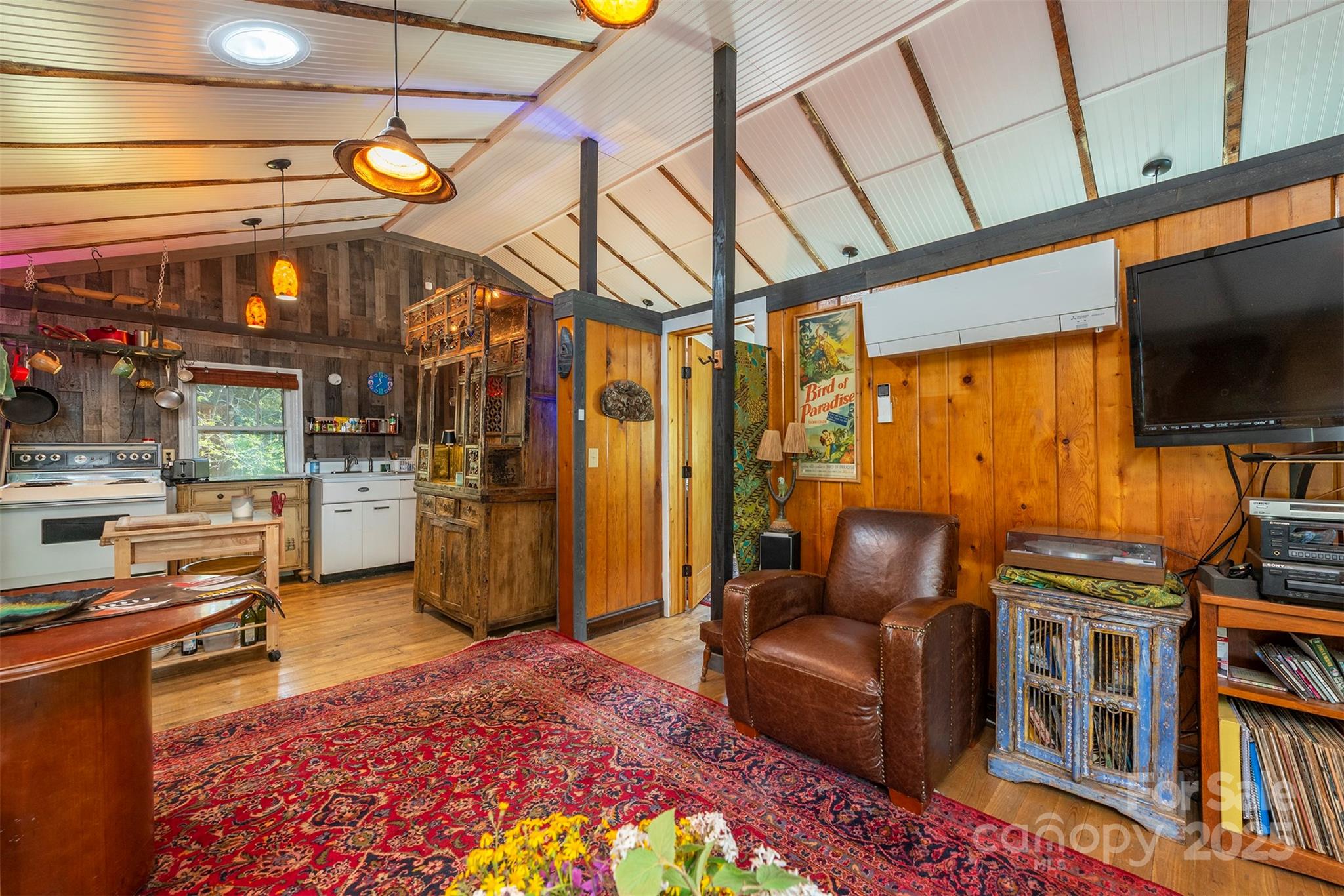 382 Starnes Cove Road