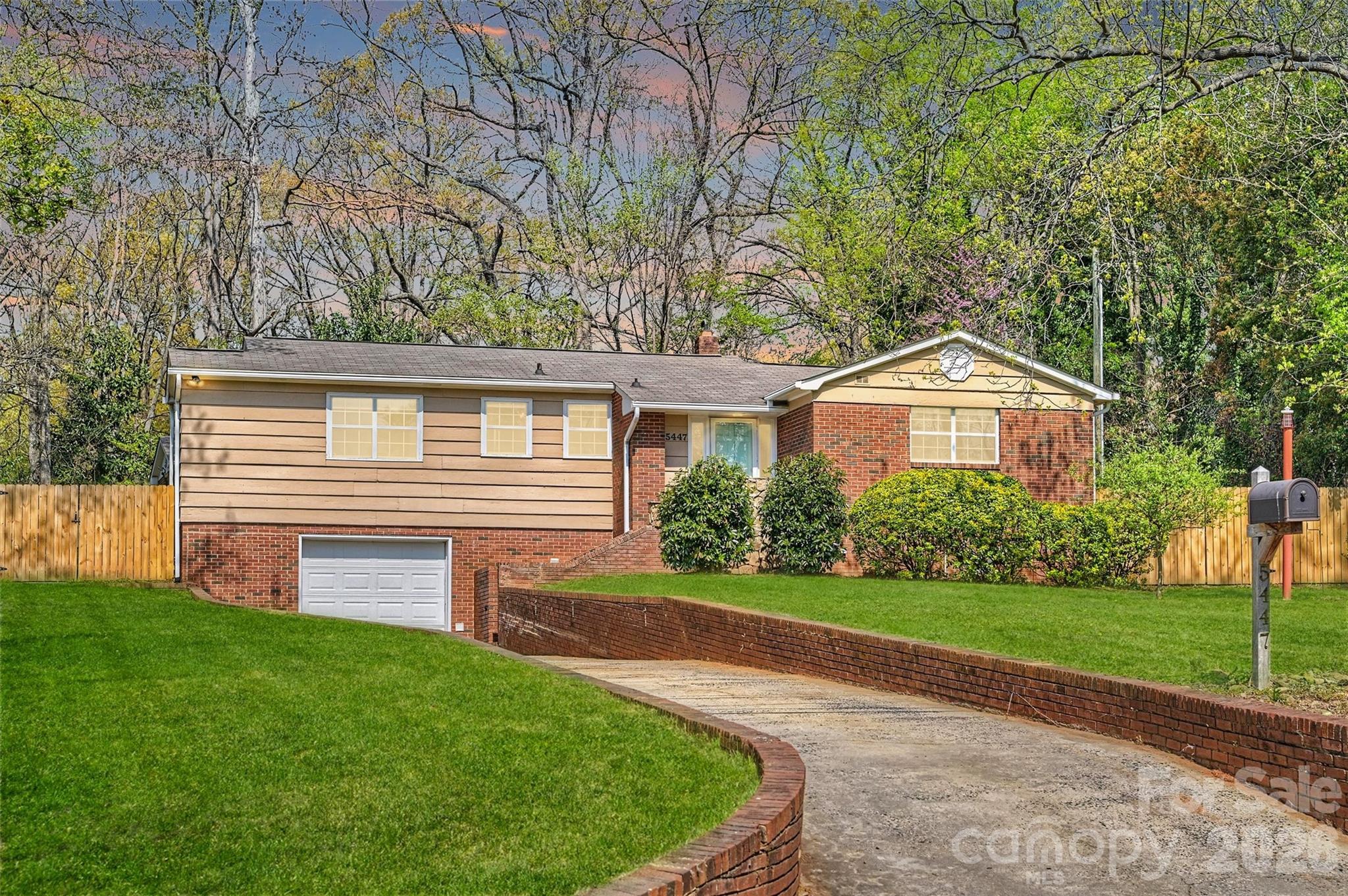 Allen Hills - Residential