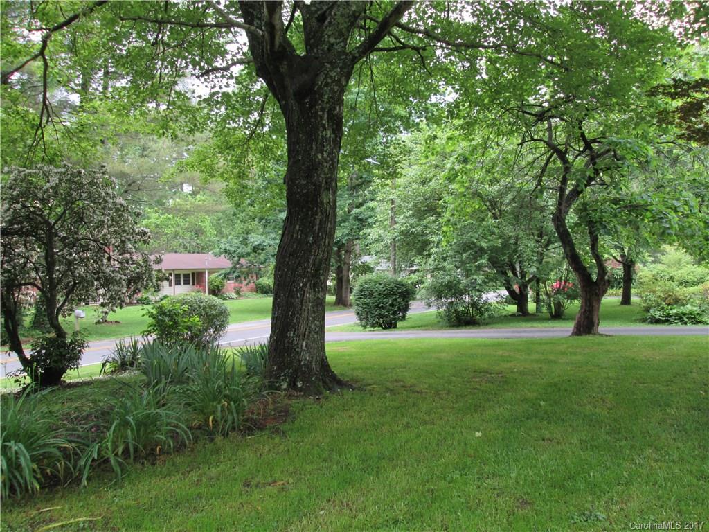 Brookland Manor - Residential