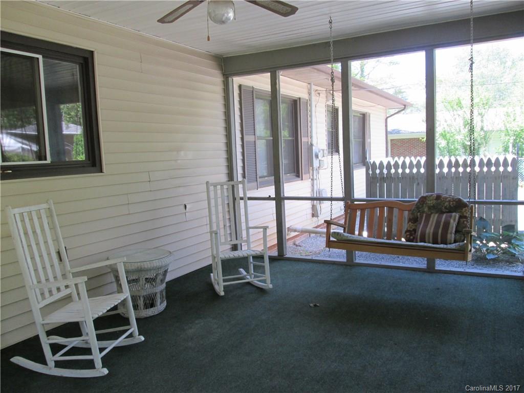 Brookland Manor - Residential