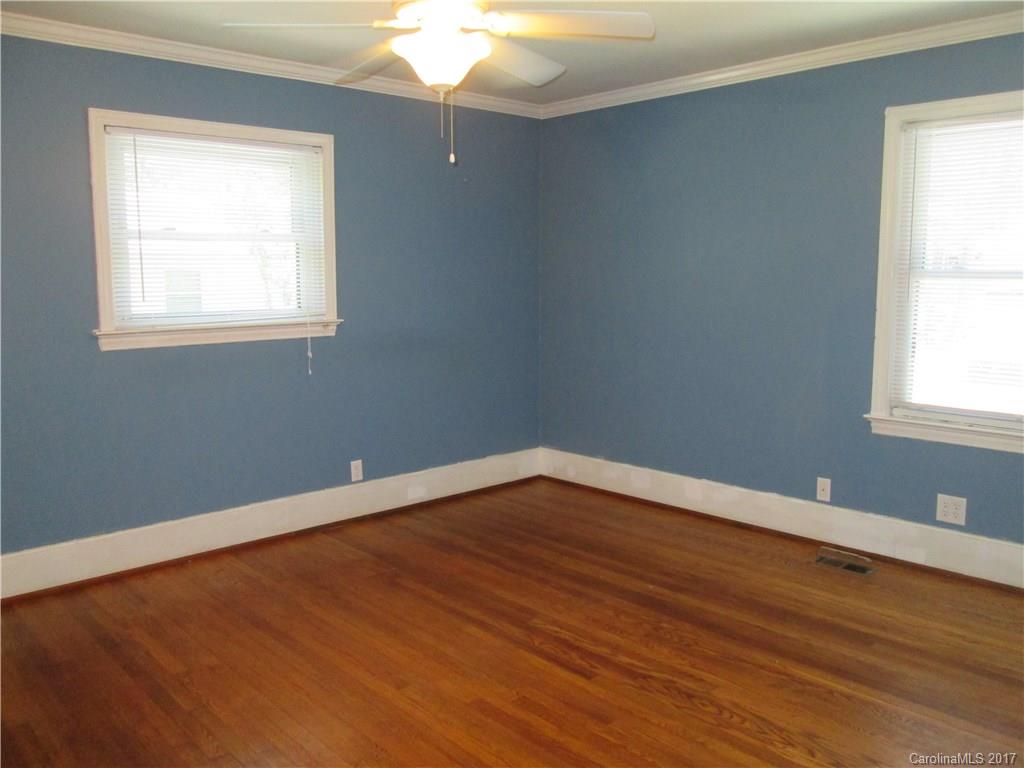 Brookland Manor - Residential