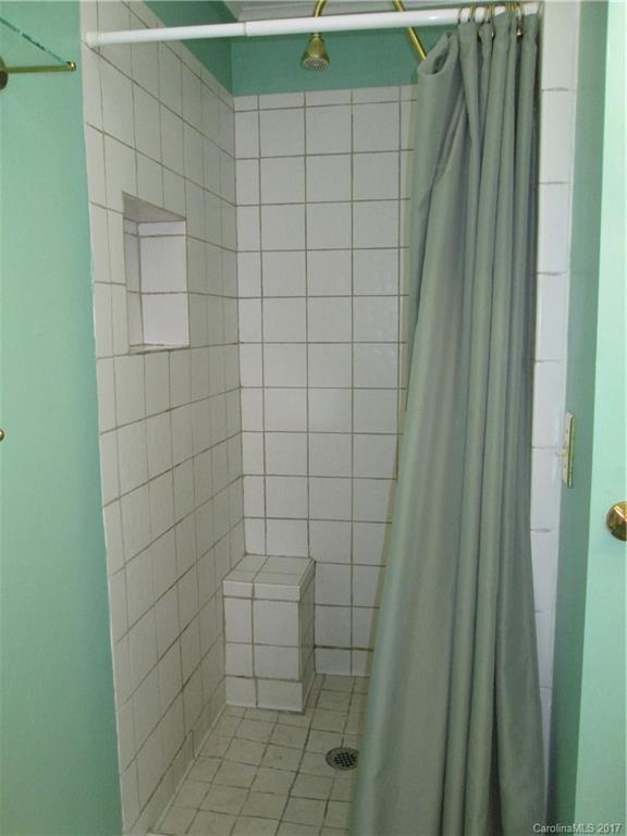 Brookland Manor - Residential