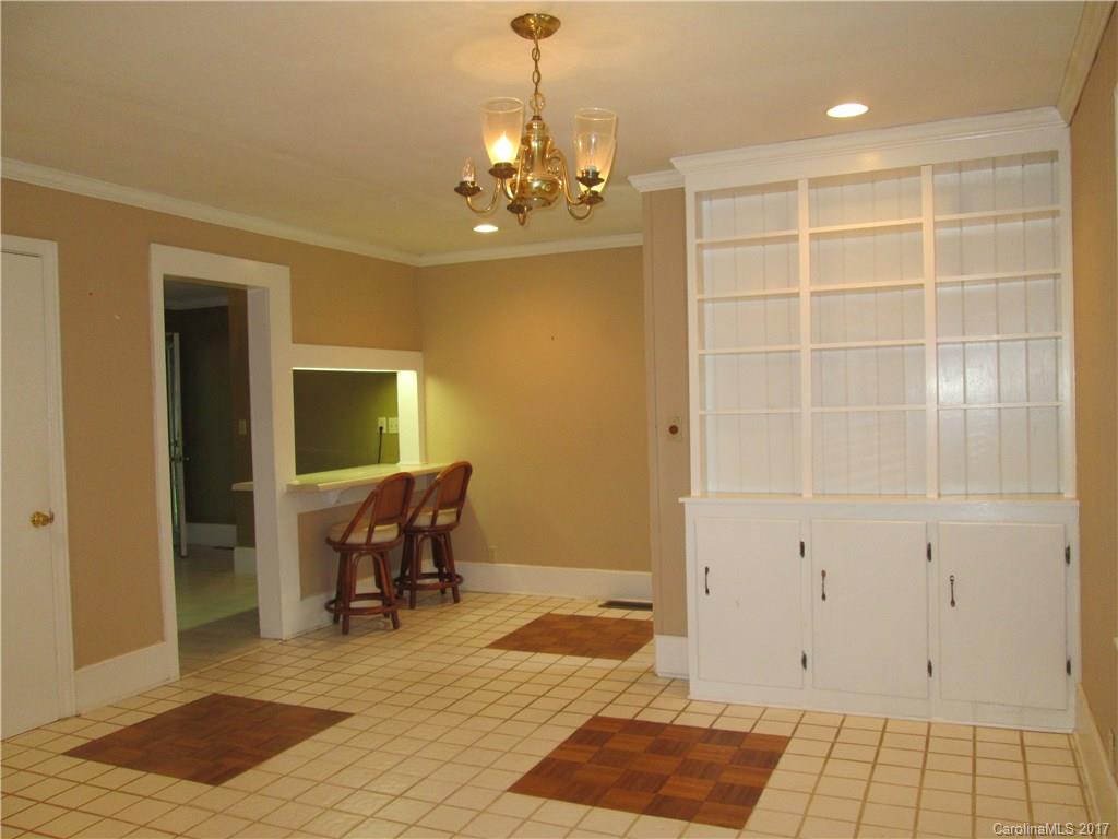 Brookland Manor - Residential