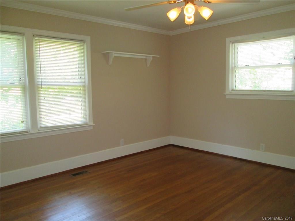 Brookland Manor - Residential