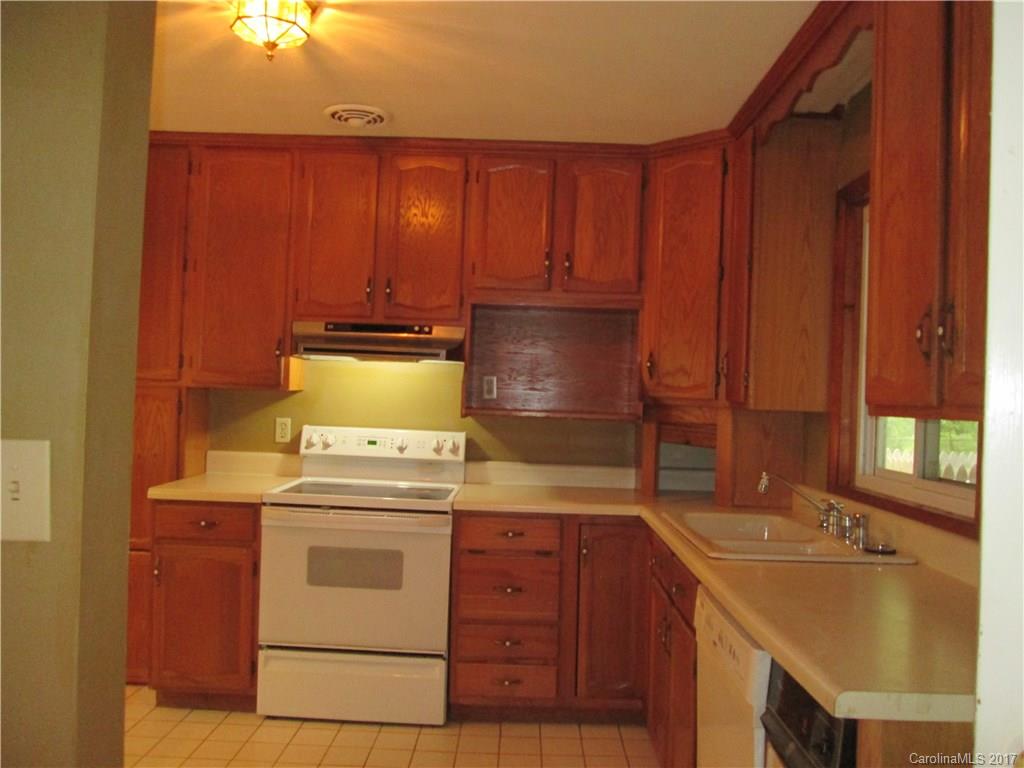 Brookland Manor - Residential