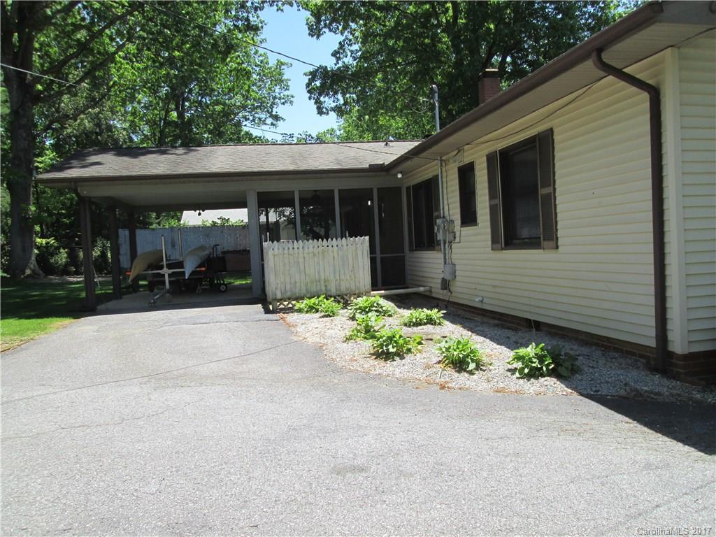 Brookland Manor - Residential