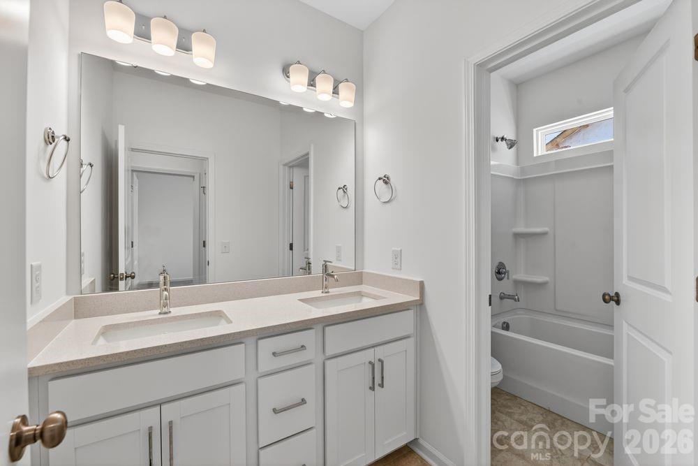 The Ridge at Sugar Creek - Residential
